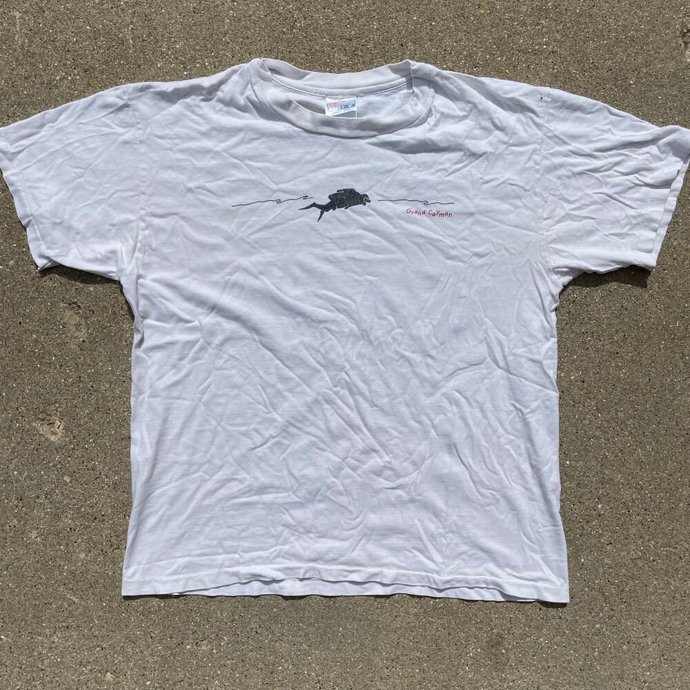 Vintage 90s Grand Cayman Scuba Diving Tee White Single Stitch Boxy Mens M Dive